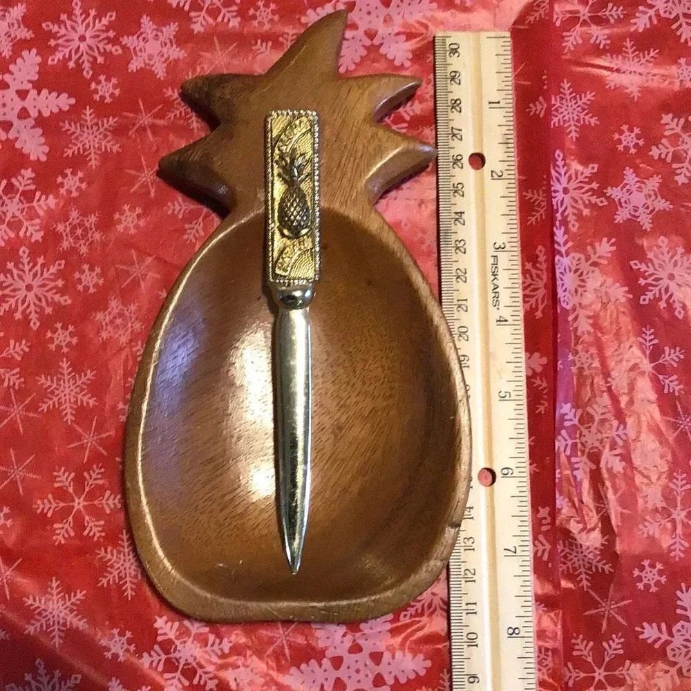 Vintage Hawaiian trinket bowl and letter opener from estate sale